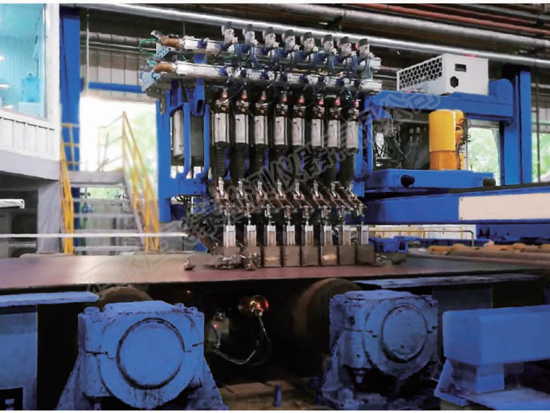 钢板探伤设备.jpg 钢板探伤设备.jpg